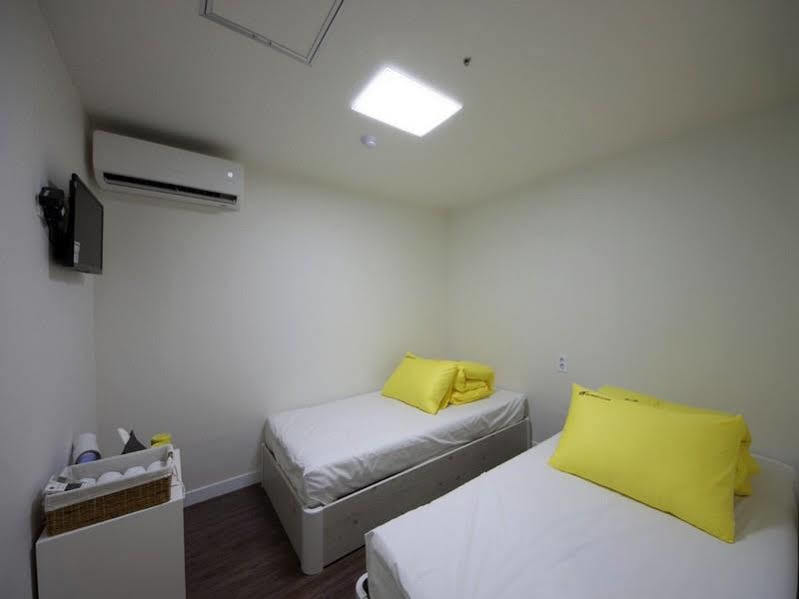 24 Guesthouse Seoul City Hall Экстерьер фото