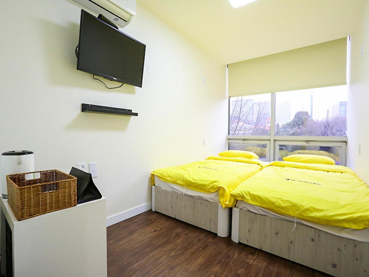 24 Guesthouse Seoul City Hall Номер фото